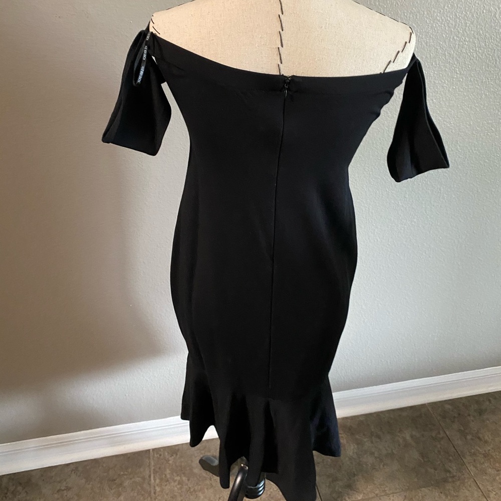 Black dress worn once for about 30 minutes